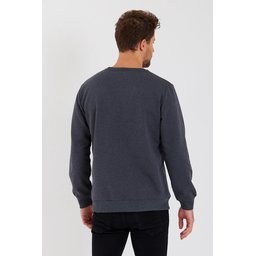 سويتشيرت رجالي بياقة دائرية وتفاصيل ANTRASIT - قطن من الداخل Men's Crew Neck Cotton-Lined Sweatshirt with Label Detail - ANTRASIT