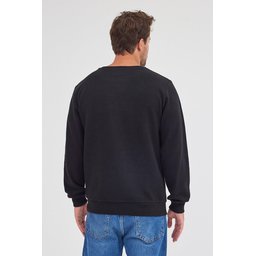 سويت شيرت رجالي أسود بياقة دائرية، قصة عادية، قطن أساسي Men's Black Standard Fit Regular Cut Cotton Basic Crew Neck Sweatshirt