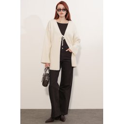 كارديجان نسائي تريكو أوفرسايز 15972 - كريم Women's Oversize Knit Cardigan 15972 - Cream