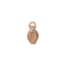 عضاضة أسنان من قماش الموسلين والخشب الطبيعي - لون قهوة بالحليب Wooden Muslin Teether - Milky Coffee Color