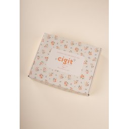 صندوق هدايا مزخرف للبنات 22*28 سم Patterned Gift Box for Girls 22*28 cm