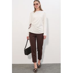 بلوزة نسائية بيضاء بأكمام طويلة وتفاصيل وشاح 40000 Women's Long Sleeve Blouse with Scarf Detail 40000 - White