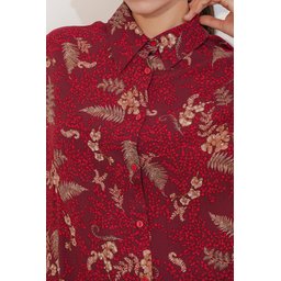 طقم نسائي قطعتين بنقشة قميص وبنطلون واسع - 30098 - خمري Women's Patterned Oversize Shirt & Pants Two-Piece Set - 30098 - Burgundy