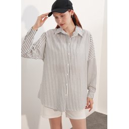 قميص نسائي مخطط واسع 20412 - أسود Women's Oversize Striped Shirt 20412 - Black