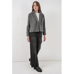 جاكيت نسائي قصير من الكاشيه 0725 - رمادي Women's Short Cachet Jacket 0725 - Grey