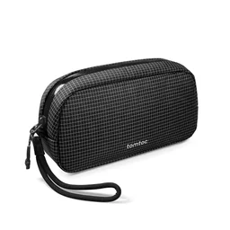 تومتوك - حقيبة ملحقات إلكترونية Light-T12 سعة 1 لتر - اسود مخطط Tomtoc Light-T12 Electronic Accessory Pouch 1L Black Plaid