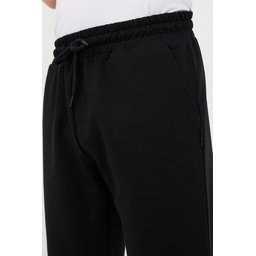 بنطلون رياضي رجالي بقصة مريحة بجيوب - أسود Men's Standard Fit Pocketed Sweatpants - Black