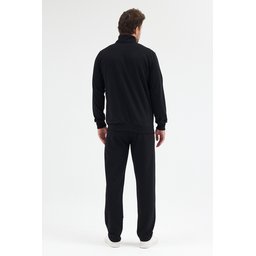 طقم تريننج رجالي أسود بجيوب، قطن، قصة مريحة Men's Black Cotton Regular Fit Tracksuit Set with Pockets