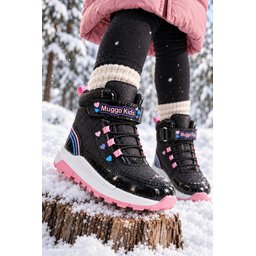 حذاء شتوي بناتي Muggo HUGGİE وردي بلمعة وقلب، لاصق ورباط Muggo HUGGİE Girls' Winter Boots - Glitter, Heart Detail, Velcro & Lace-up - Powder Pink
