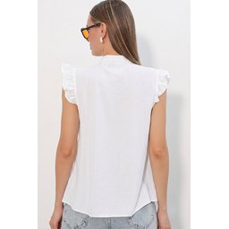 بلوزة نسائية بيضاء بدون أكمام بربطة عنق - موديل 40038 Women's Tie-Neck Sleeveless Blouse 40038 - White