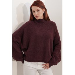كنزة نسائية تريكو أوفرسايز بأكمام باتوينغ 15969 - خمري Women's Batwing Sleeve Oversize Knit Sweater 15969 - Burgundy