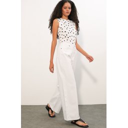 بنطلون جينز بالازو نسائي بخصر عالٍ وأرجل واسعة 6656 - أبيض Women's High-Waist Wide Leg Palazzo Jeans 6656 - White