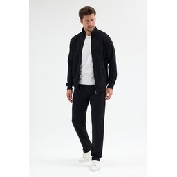 طقم تريننج رجالي أسود بجيوب، قطن، قصة مريحة Men's Black Cotton Regular Fit Tracksuit Set with Pockets