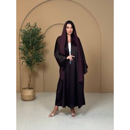 عباية كريب ستان فاخرة باللون الباذنجاني الداكن Dark Aubergine Crepe Satin Abaya