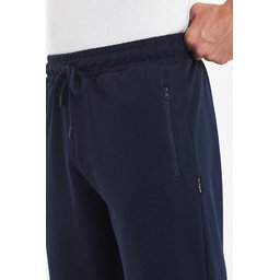 شورت برمودا رجالي كابري كحلي بجيوب وسحاب، طول الركبة، خصر مطاطي قابل للتعديل Men's Navy Bermuda Capri Shorts with Zipper Pockets, Knee-Length, Adjustable Elastic Waist