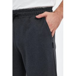 شورت برمودا رجالي أنثراسيت بجيوب جانبية، كابري تحت الركبة بخصر مطاطي قابل للتعديل Men's Anthracite Bermuda Shorts with Side Pockets, Knee-Length Capri with Adjustable Elastic Waist
