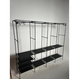 خزانة ملابس متعددة الاستخدامات Multi-Purpose Wardrobe