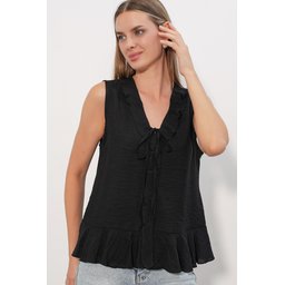 بلوزة نسائية سوداء بياقة V وتفاصيل ربط وكشكشة - 40033 Women's V-Neck Tie Detail Ruffled Blouse 40033 - Black
