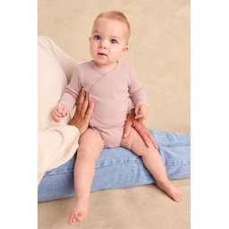 سالوبيت أطفال متقاطع (كروفاز) 0-18 شهر - وردي بودرة Baby Crossover Bodysuit 0-18 Months - Powder Pink