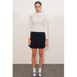 بلوزة نسائية بأكمام طويلة وتفاصيل أزرار 40044 - أبيض Women's Long Sleeve Button Detail Blouse 40044 - White