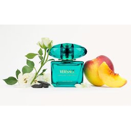 عطر كريستال إميرالد أو دو بارفيوم للنساء 90 مل من فيرساتشي Versace Crystal Emerald Eau de Parfum Women's Perfume 90ml