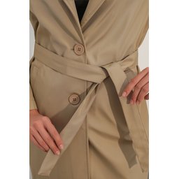 معطف ترنش نسائي قصير بحزام 5990 - بيج فاتح Women's Belted Short Trench Coat 5990 - Light Beige