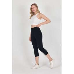 ليقنز كابري نسائي أسود بخصر عالٍ وخصائص شد Women's Black High-Waist Shaping Capri Leggings