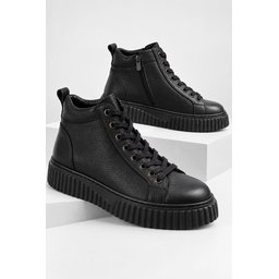 حذاء Muggo DREX رجالي شتوي يومي جلد طبيعي برباط ونعل سميك - أسود Muggo DREX Men's Genuine Leather Lace-Up Thick Sole Casual Winter Boot - Black