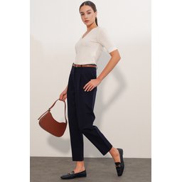 بنطلون نسائي قماشي بحزام 30136 - كحلي Women's Belted Fabric Trousers 30136 - Navy Blue