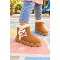 Muggo TOFFE حذاء بوت شتوي بناتي مبطن بالفرو مع فيونكة - توباكو Muggo TOFFE Girls' Winter Fur-Lined Boots with Bow Detail - Tobacco