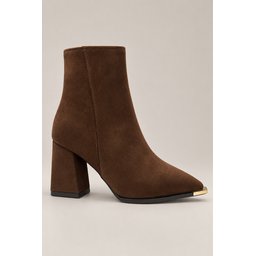 بوت نسائي MUGGO WESTRA بسحاب، مقدمة مدببة، كعب سميك، تفاصيل معدنية - بني سويدي Muggo WESTRA Women's Pointed Toe Ankle Boots with Metal Detail, Chunky Heel & Zipper - Brown Suede