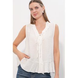 بلوزة نسائية بيضاء بياقة V وتفاصيل ربط وكشكشة - 40033 Women's V-Neck Tie-Detail Ruffled Blouse 40033 - White