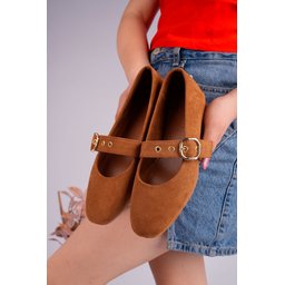 حذاء باليه نسائي Muggo HALSEY جلد ذهبي بإبزيم - لون توباكو Muggo HALSEY Gold Buckle Leather Women's Ballet Flats - Tobacco