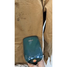 مكواة محمولة بخارية من راف ضمان سنتين RAF Portable Steam Iron – 2-Year Warranty