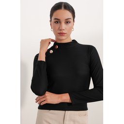 بلوزة نسائية بأكمام طويلة وتفاصيل أزرار 40044 - أسود Women's Long Sleeve Blouse with Button Detail 40044 - Black