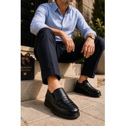 صندل Muggo ROVERY رجالي يومي مريح بفتحات - أسود Muggo ROVERY Men's Casual Comfortable Perforated Sandals - Black