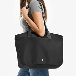 تومتوك - حقيبة لابتوب Versatile-T23 قياس 15.6 انج / سعة 18 لتر - اسود Tomtoc Versatile-T23 Laptop Tote Bag 15.6 Inch/18L Black