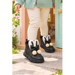 Muggo PIPA حذاء شتوي بناتي فرو داخلي بفيونكة وأذني أرنب - أسود Muggo PIPA Girls' Winter Boots with Rabbit Ears, Bow, Faux Fur Lining - Black