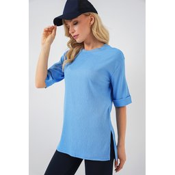 تيشيرت 4332 محبوك بفتحة جانبية - أزرق فاتح 4332 Knitted T-Shirt with Side Slit - Light Blue
