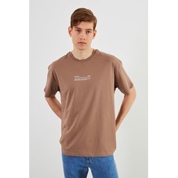 تيشيرت رجالي Leo بقصة واسعة 100% قطن بياقة دائرية وتفاصيل طباعة - لون فيزون Leo Men's Oversize T-Shirt 100% Cotton Crew Neck with Print Detail - Vizon