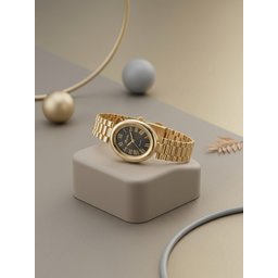 ساعة نسائي Women’s watch