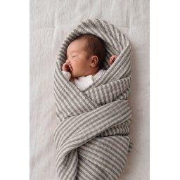بطانية موسلين Naturel Organik قطن 90x100 سم - خطوط سميكة كحلي Naturel Organik Muslin Blanket 90x100cm - Navy Thick Striped