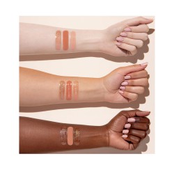 احمر شفاه لامع Lip Gloss