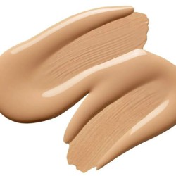 فاونديشن بتغطية عالية  Extreme Cover Foundation