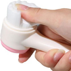 فرشاة تنظيف الوجه Two Sided Face Cleaning Brush