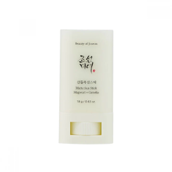 واقي شمس بعامل حماية 50 Matte Sun Stick Mugwort + Camelia SPF 50