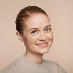 فاونديشن سائل بتغطية عالية HD Liquid Coverage Foundation