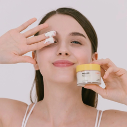 كريم تبيض البشره بالنياسيناميد 3% Anti Aging & Whitening Functioning Cream Niacinamide 3%