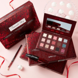 سيت مكياج كهدية 3 قطع Passionate Story Gift Idea Makeup Kit 3 Pcs