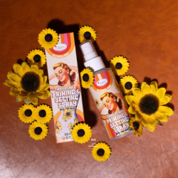 بخاخ تثبيت وتجهيز المكياج Twice as Nice Priming & Setting Spray